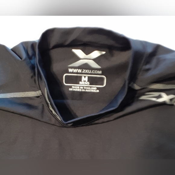2XU mens short sleeve compression t shirt top size M - Picture 4 of 7